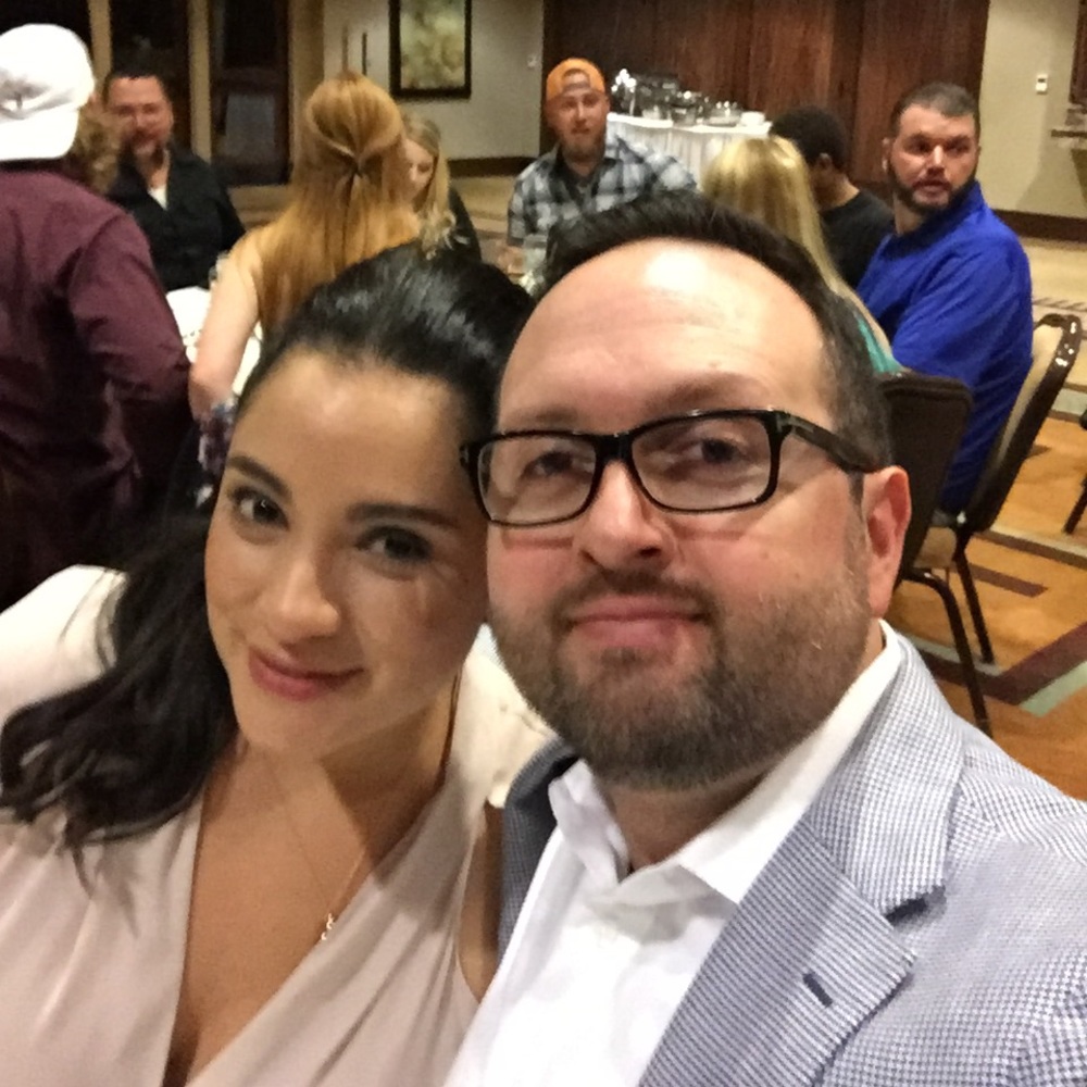 Meet your Posher, Santi